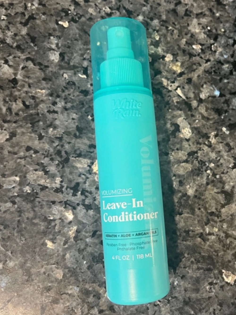 White Rain Volumizing Leave-in Conditioner with Argon Oil New